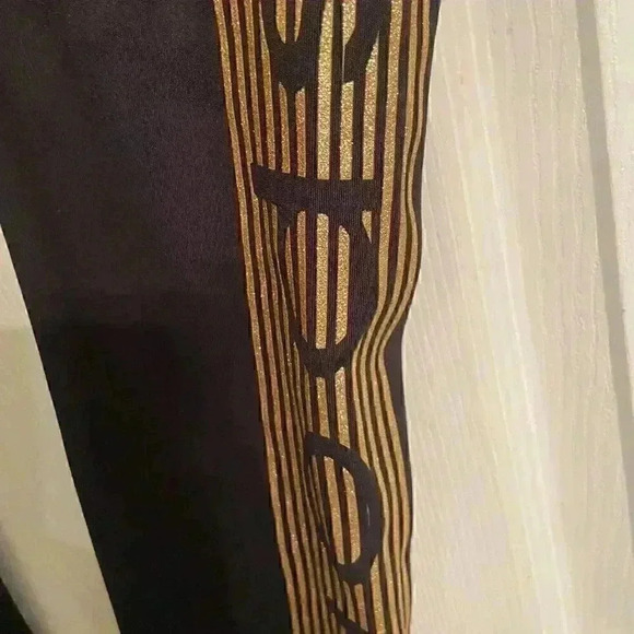 Womens Small Bebe Black & Gold Glitter Leggings NEW - Picture 3 of 3